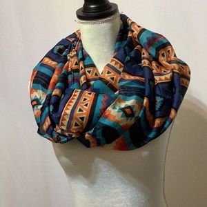 AZTEC PRINT BRAND NEW INFINITY SCARF